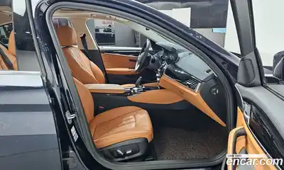 BMW 5-Series 2019 2.0 Автомат в Москве № 154222, миниатюра 9