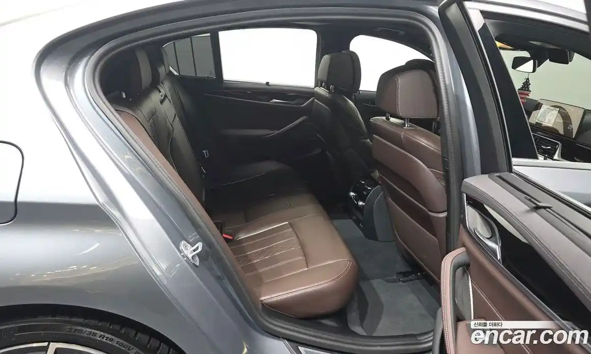 BMW 5-Series 2023 2.0 Автомат в Москве № 154956, фото 12