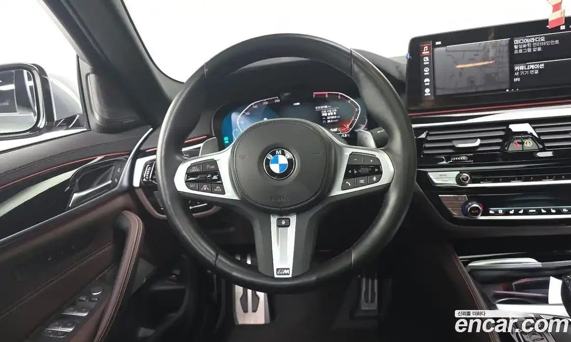 BMW 5-Series 2023 2.0 Автомат в Москве № 154956, фото 13