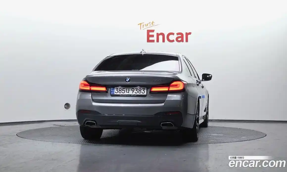 BMW 5-Series 2023 2.0 Автомат в Москве № 154956, фото 4