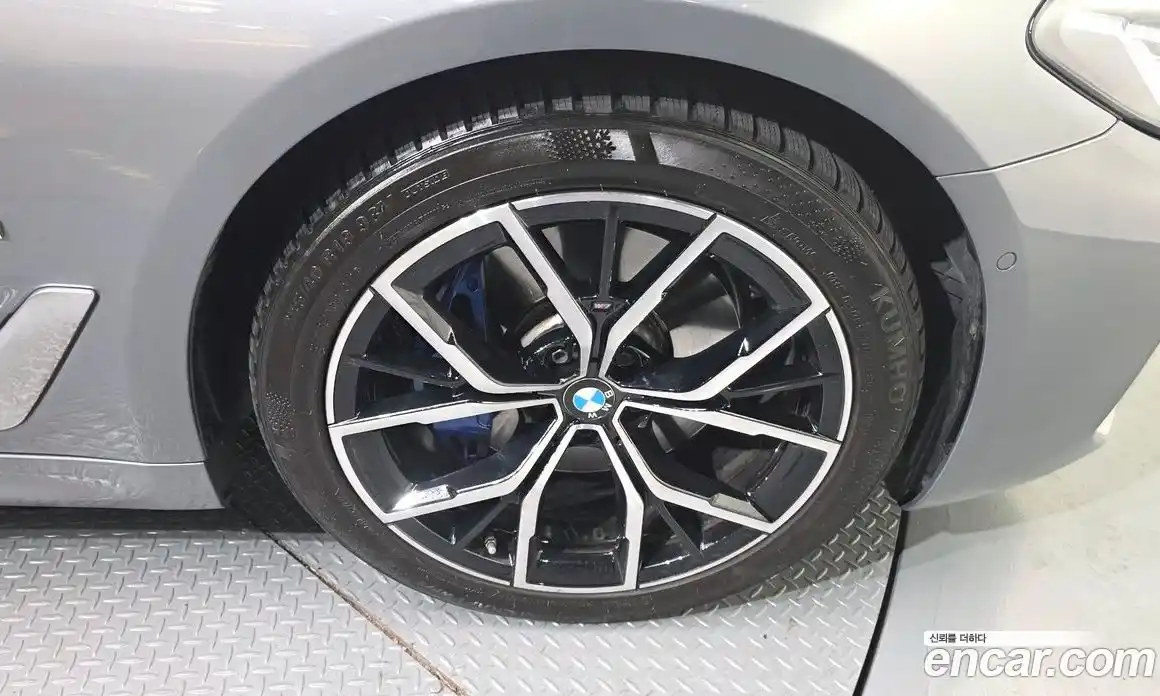 BMW 5-Series 2023 2.0 Автомат в Москве № 154956, фото 5