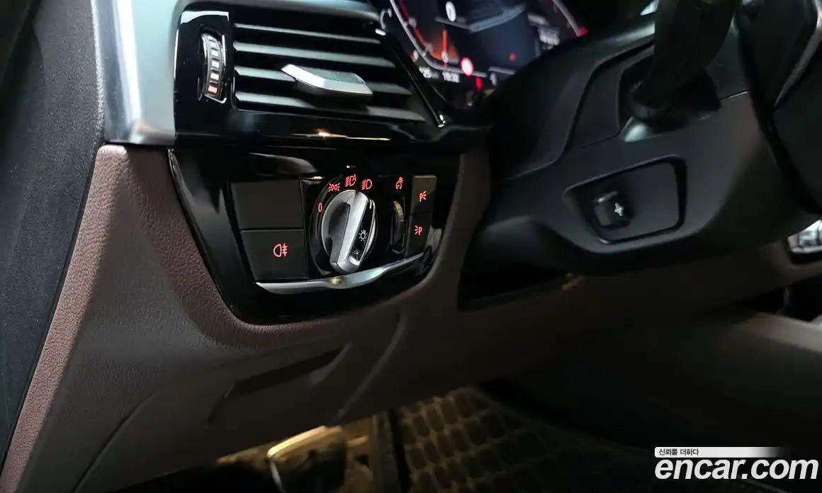 BMW 5-Series 2023 2.0 Автомат в Москве № 156817, фото 12