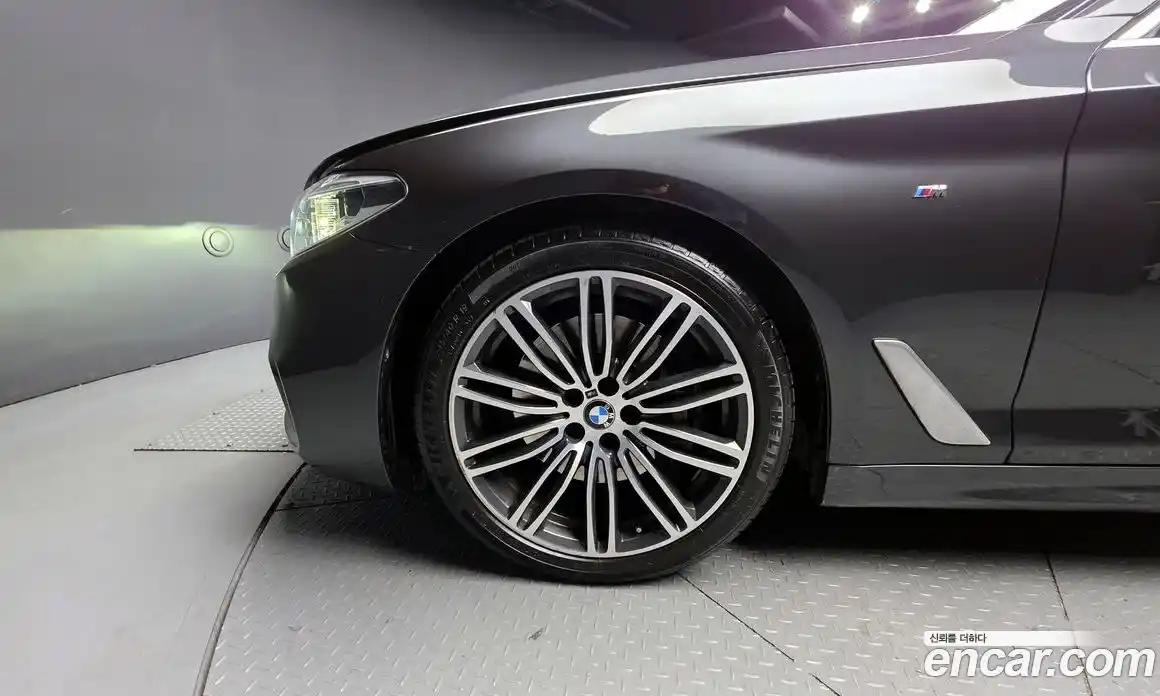 BMW 5-Series 2019 2.0 Автомат в Москве № 158015, фото 13