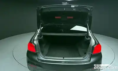 BMW 5-Series 2019 2.0 Автомат в Москве № 158015, миниатюра 2