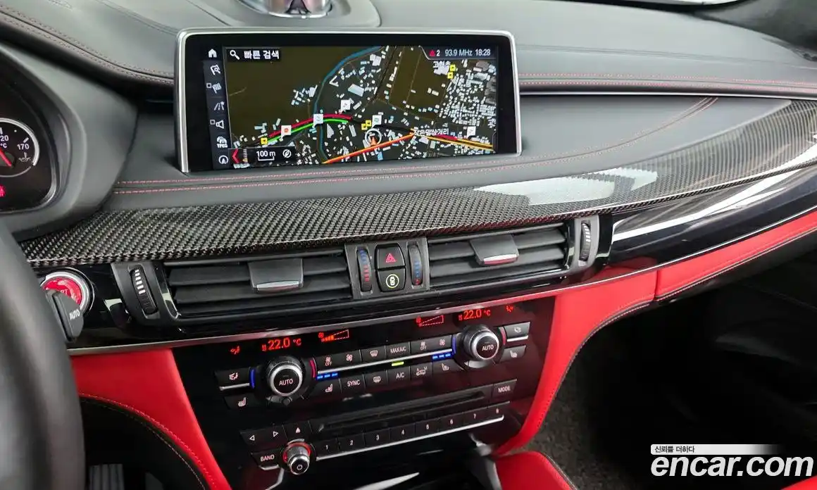 BMW X6M 2018 4.4 Автомат в Москве № 158689, фото 17