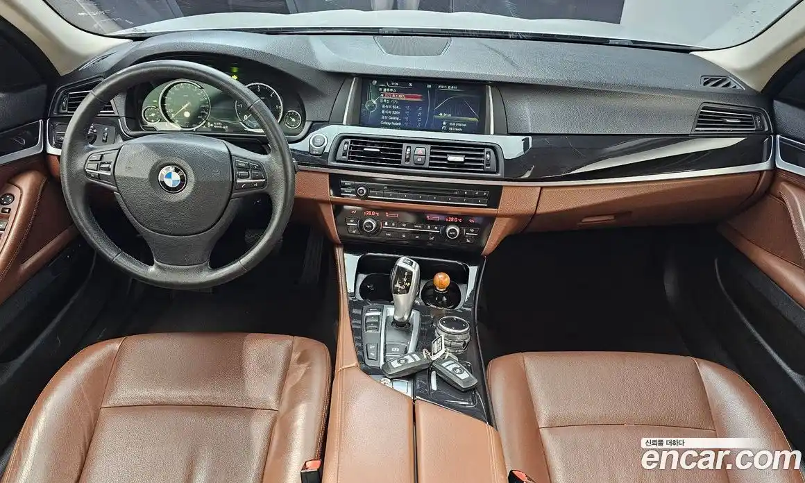 BMW 5-Series 2014 2.0 Автомат в Москве № 159351, фото 1