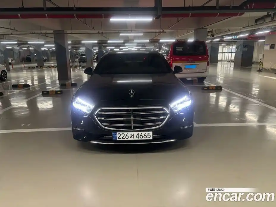 Mercedes-Benz E-Class 2024 2.0 Автомат в Москве № 160078, фото 3