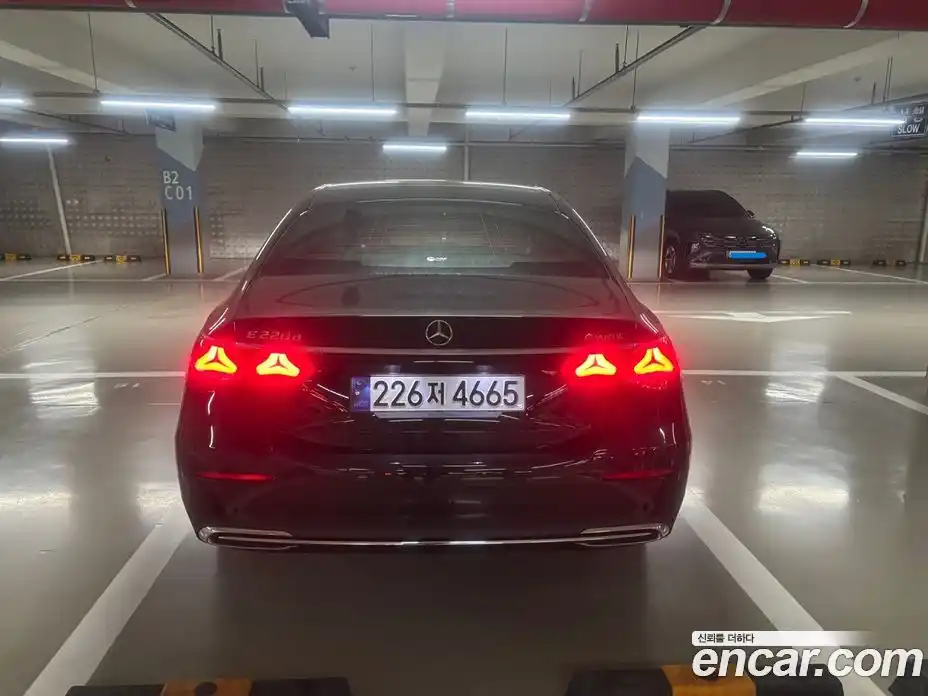 Mercedes-Benz E-Class 2024 2.0 Автомат в Москве № 160078, фото 4