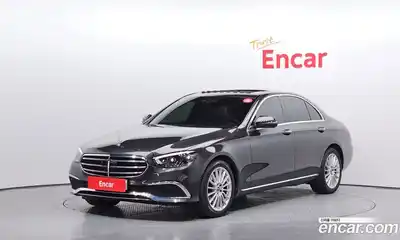 Mercedes-Benz E-Class 2021 2.0 Автомат в Москве № 160576, миниатюра 12