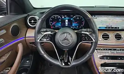 Mercedes-Benz E-Class 2021 2.0 Автомат в Москве № 160576, миниатюра 2