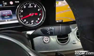 Mercedes-Benz E-Class 2020 2.0 Автомат в Москве № 161246, миниатюра 2