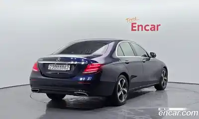Mercedes-Benz E-Class 2020 2.0 Автомат в Москве № 161246, миниатюра 4