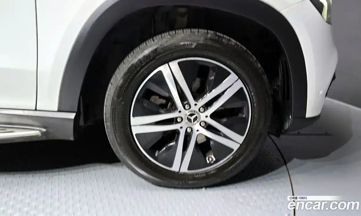 Mercedes-Benz GLE-Class 2020 1.9 Автомат в Москве № 161710, фото 9