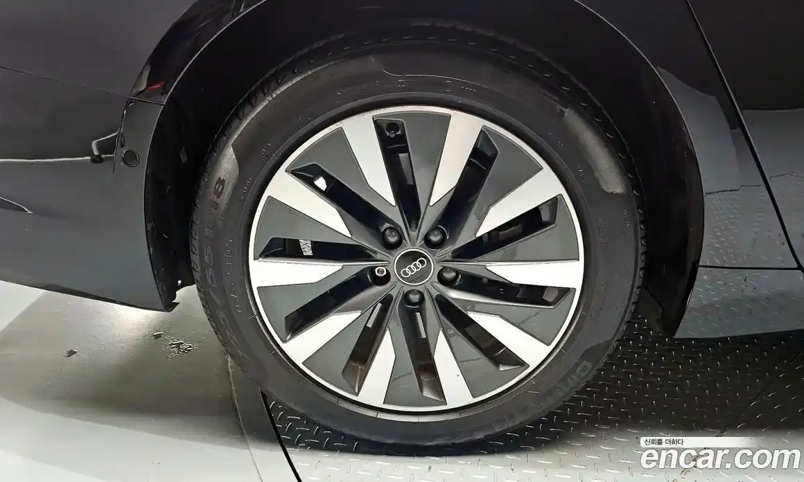 Audi A6 2021 2.0 Автомат в Москве № 162335, фото 5