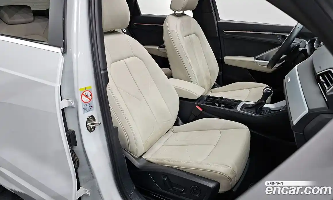 Audi Q3 2022 2.0 Автомат в Москве № 162493, фото 12