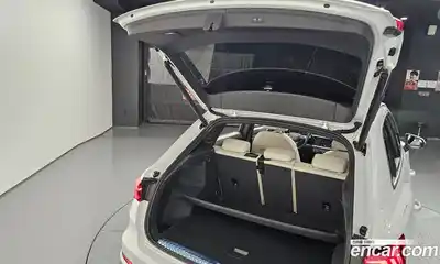 Audi Q3 2022 2.0 Автомат в Москве № 162493, миниатюра 3