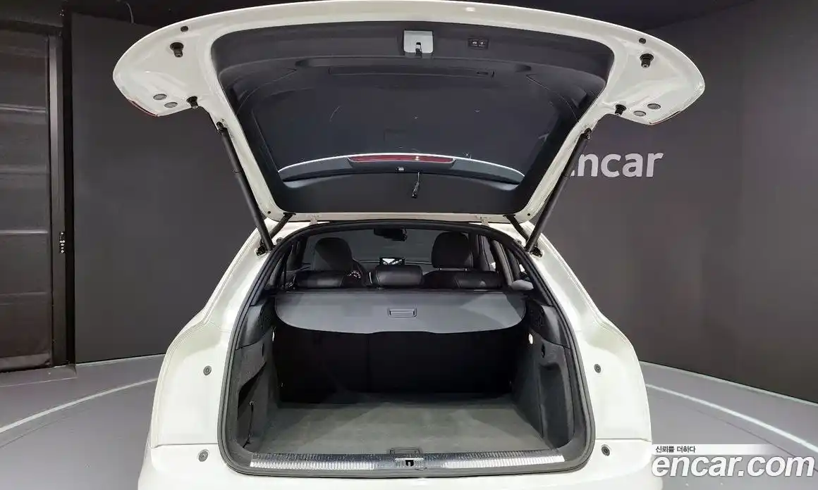 Audi Q3 2015 2.0 Автомат в Москве № 162975, фото 15