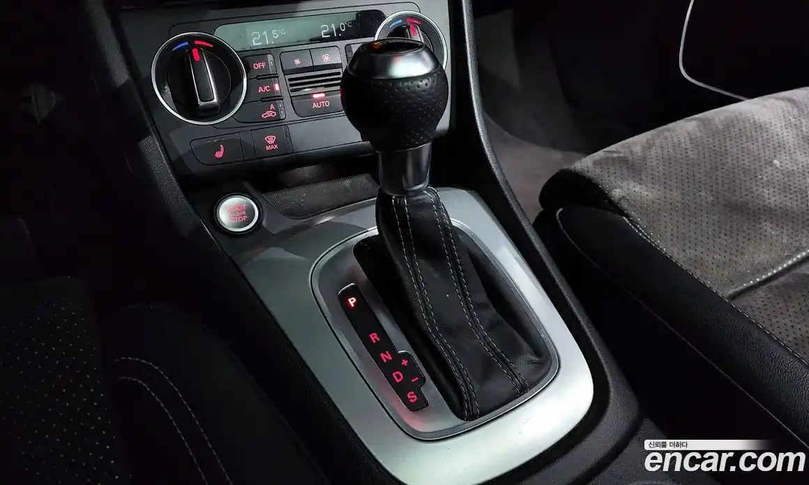 Audi Q3 2015 2.0 Автомат в Москве № 162975, фото 20