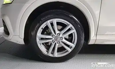 Audi Q3 2015 2.0 Автомат в Москве № 162975, миниатюра 6