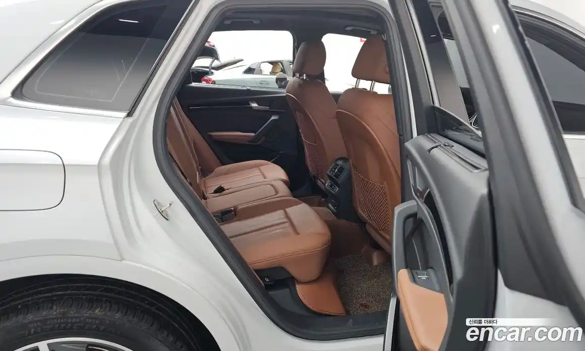 Audi Q5 2021 2.0 Автомат в Москве № 162987, фото 17