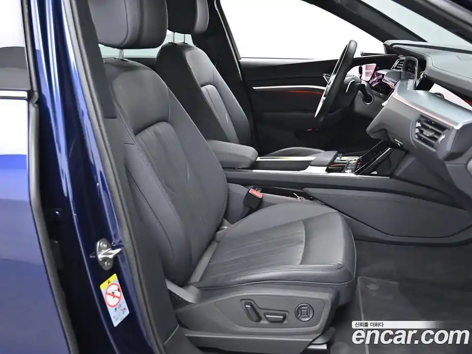 Audi e-tron 2022 1.0 Автомат в Москве № 163946, фото 10