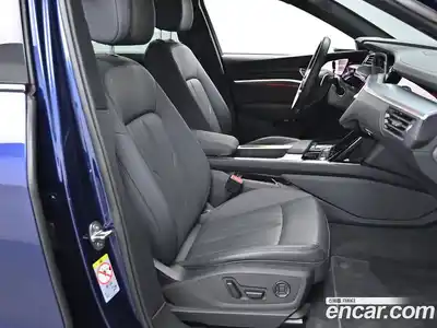 Audi e-tron 2022 1.0 Автомат в Москве № 163946, миниатюра 10