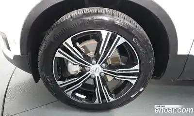 Volvo XC40 2021 2.0 Автомат в Москве № 164406, миниатюра 10