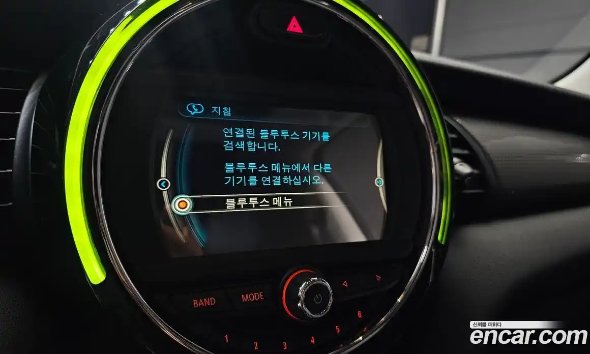 Mini Cooper 2016 1.5 Автомат в Москве № 167277, фото 15