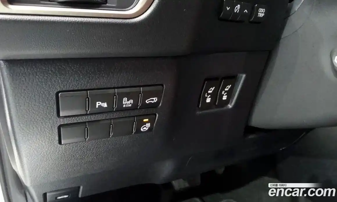 Lexus NX 2015 2.5 Автомат в Москве № 168174, фото 19