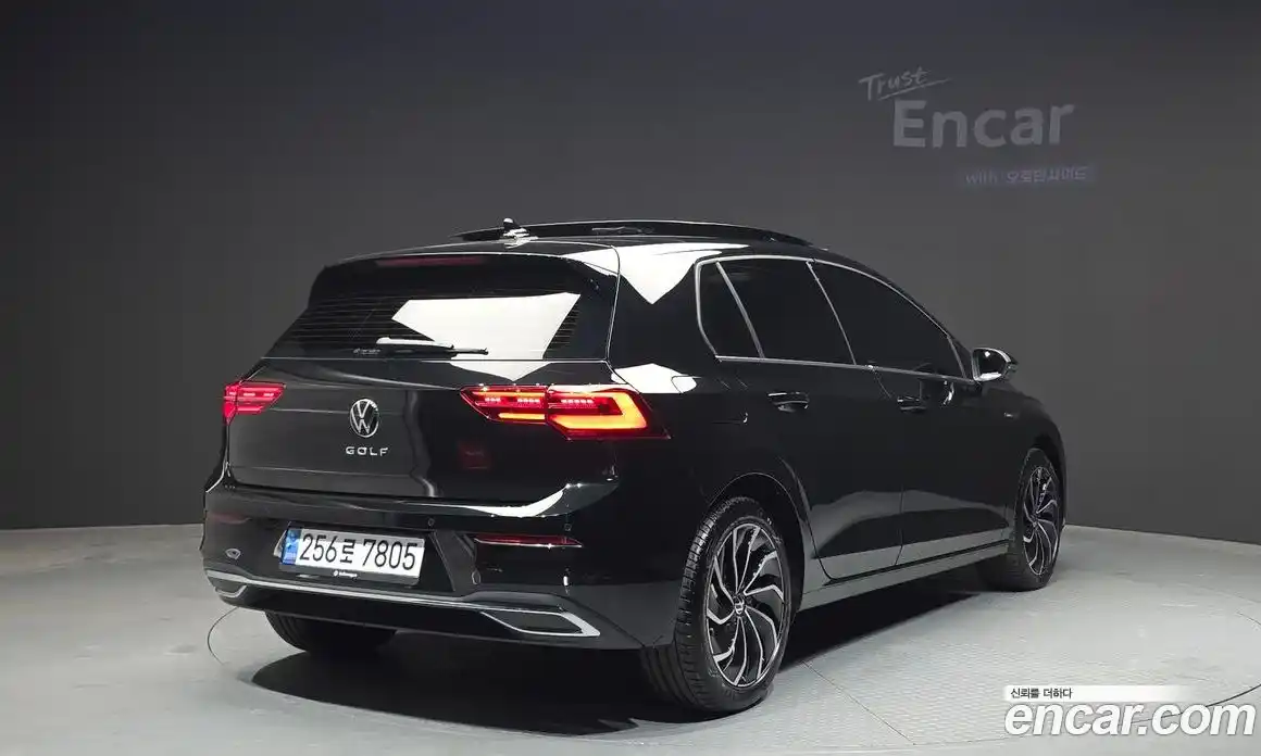 Volkswagen Golf 2024 2.0 Автомат в Москве № 168515, фото 5