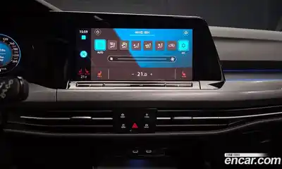 Volkswagen Golf 2024 2.0 Автомат в Москве № 168515, миниатюра 8