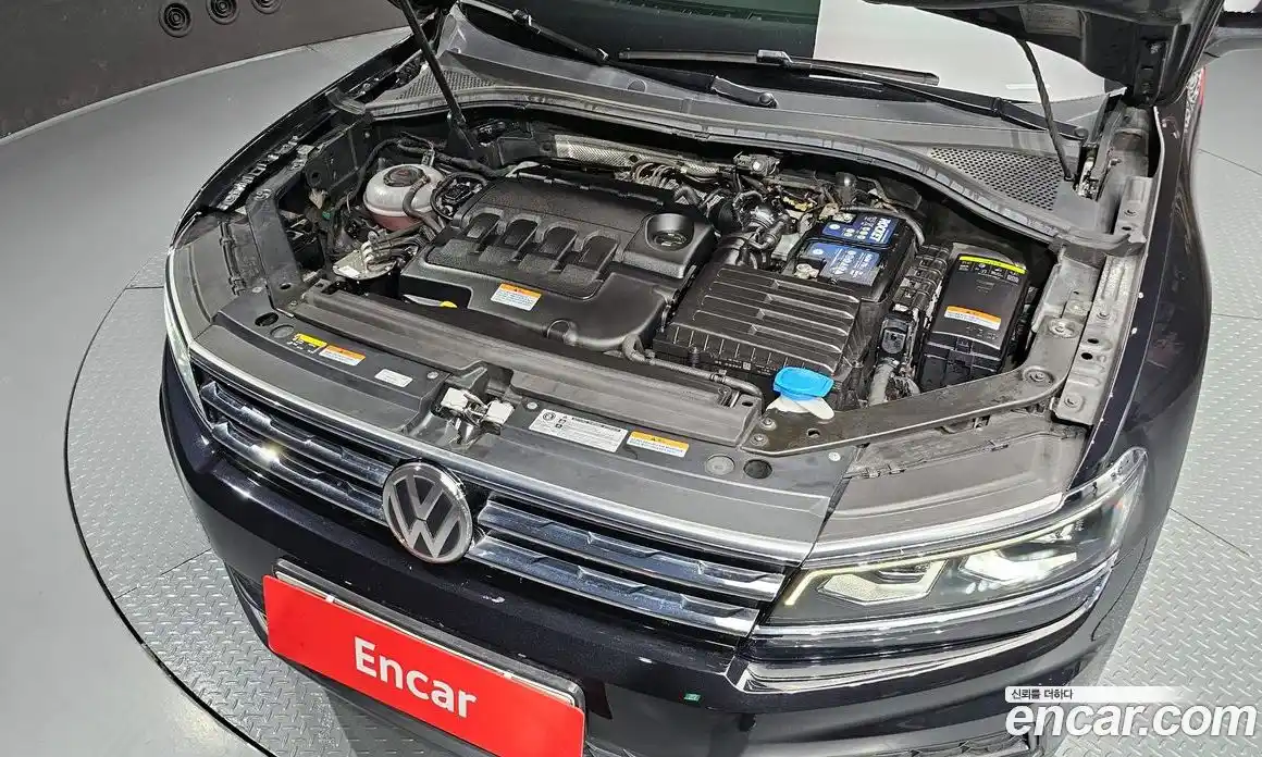 Volkswagen Tiguan 2020 2.0 Автомат в Москве № 168841, фото 19
