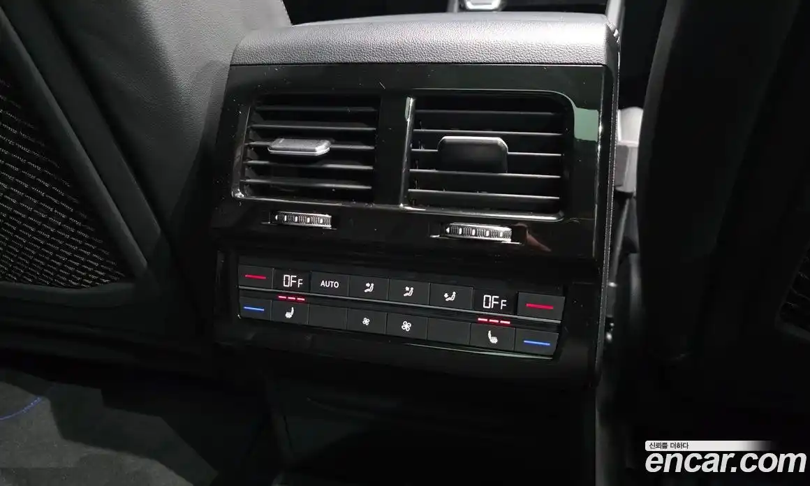 Volkswagen Touareg 2020 4.0 Автомат в Москве № 169003, фото 19