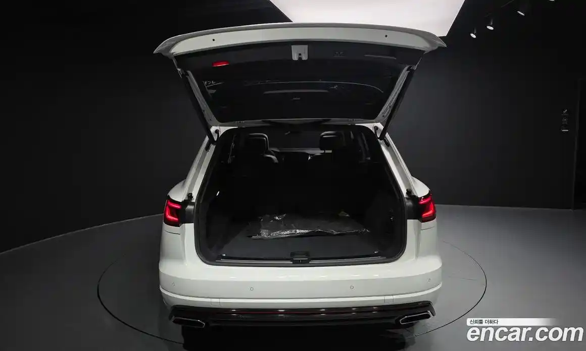 Volkswagen Touareg 2020 4.0 Автомат в Москве № 169003, фото 20