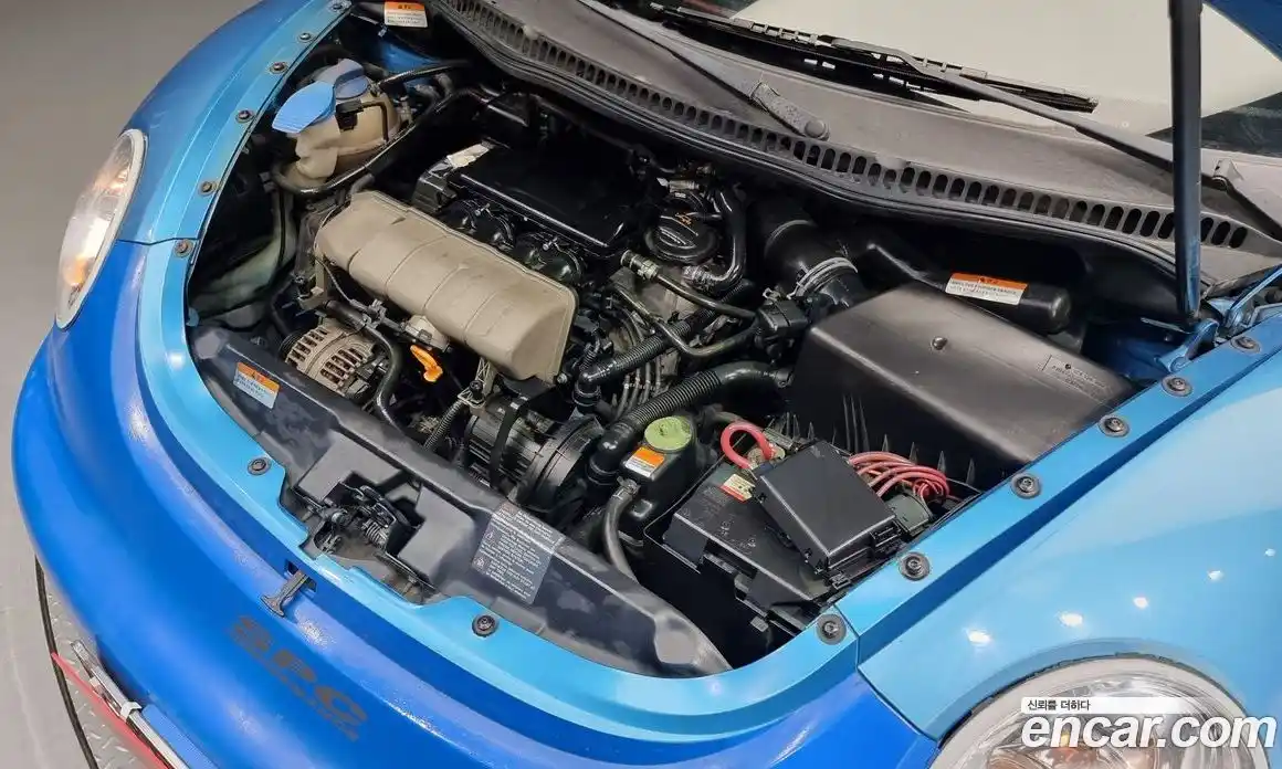 Volkswagen Beatle 2004 2.0 Автомат в Москве № 169028, фото 1