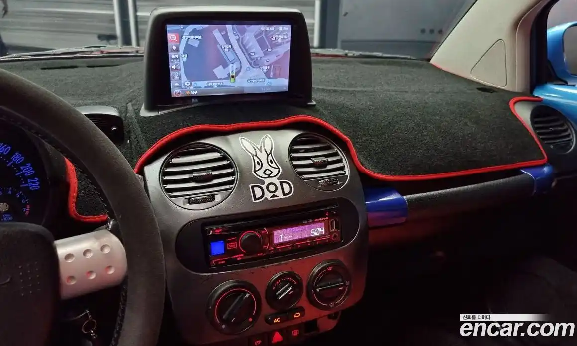 Volkswagen Beatle 2004 2.0 Автомат в Москве № 169028, фото 18