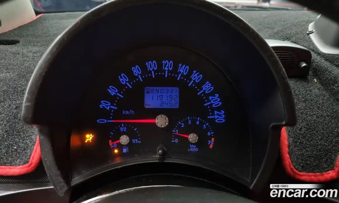 Volkswagen Beatle 2004 2.0 Автомат в Москве № 169028, фото 20