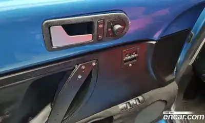 Volkswagen Beatle 2004 2.0 Автомат в Москве № 169028, миниатюра 9