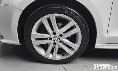 Volkswagen Jetta, 2016
