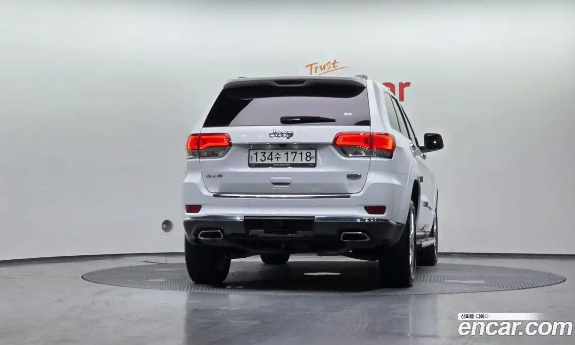 Jeep Cherokee 2020 3.6 Автомат в Москве № 169913, фото 4