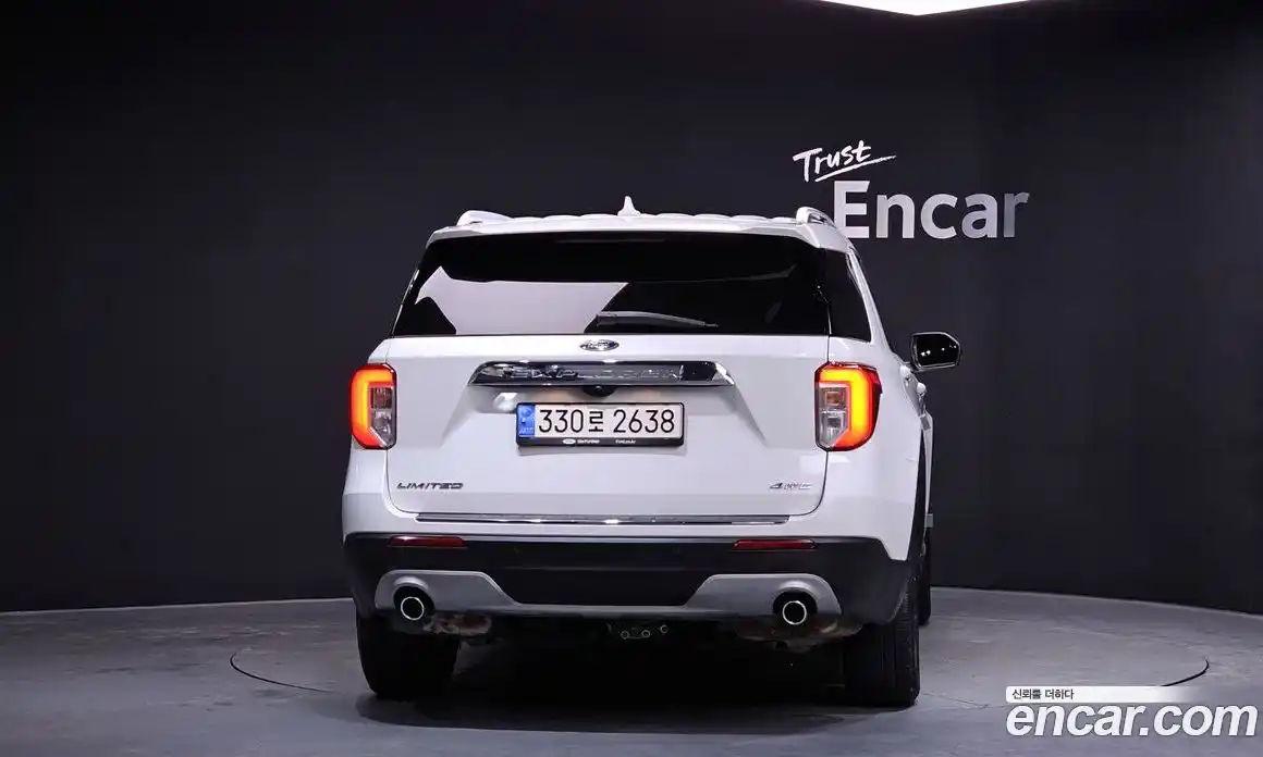 Ford Explorer 2022 2.3 Автомат в Москве № 170737, фото 2