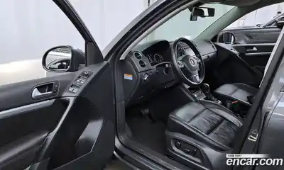 Volkswagen Tiguan, 2016