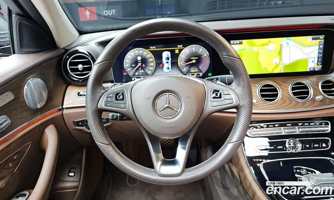 Mercedes-Benz E-Class 2018 2.0 Автомат в Москве № 178567, фото 20