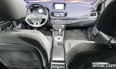 Renault SM3 2015 1.6 Автомат в Москве № 184091, миниатюра 11