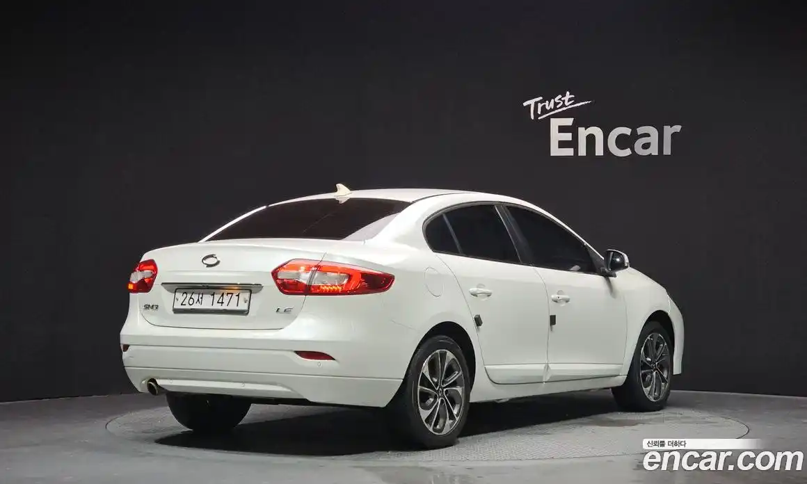 Renault SM3 2015 1.6 Автомат в Москве № 184091, фото 16