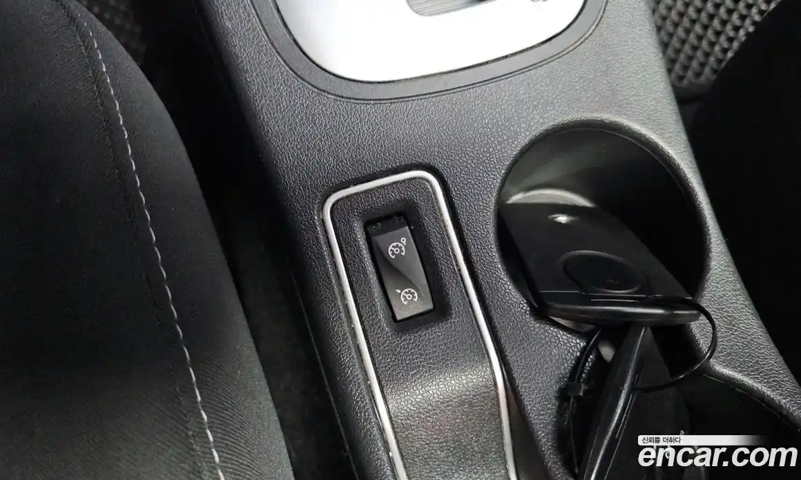 Renault SM3 2015 1.6 Автомат в Москве № 184091, фото 19