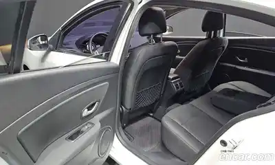 Renault SM3 2015 1.6 Автомат в Москве № 184091, миниатюра 2