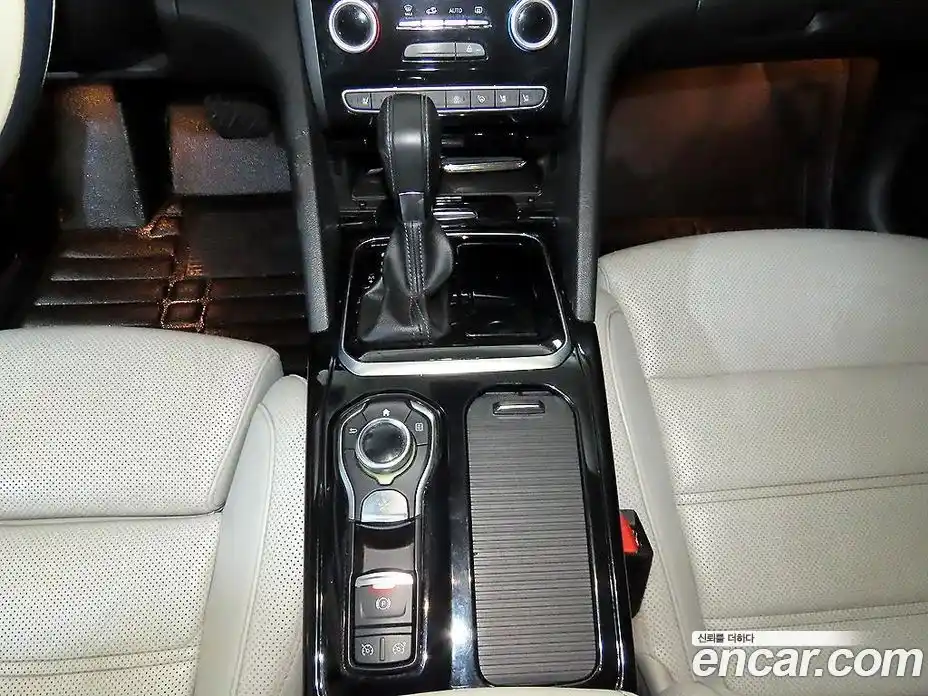 Renault SM6 2016 2.0 Автомат в Москве № 185148, фото 12