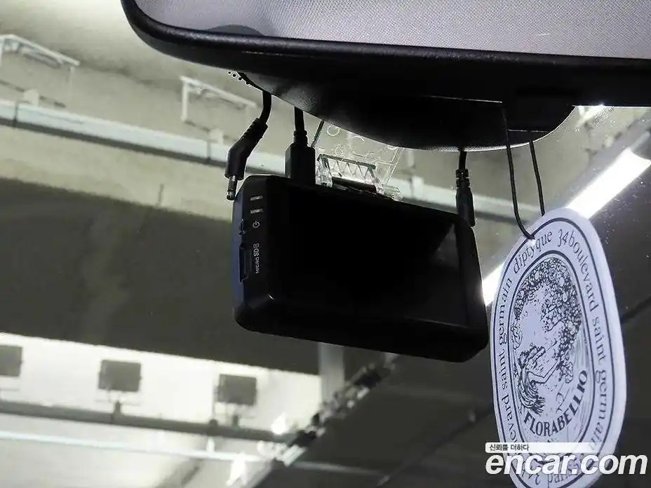 Renault SM3 2014 1.6 Автомат в Москве № 185643, фото 15