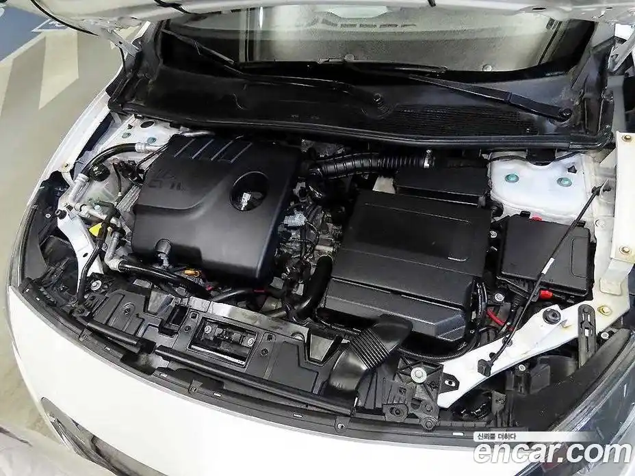 Renault SM3 2014 1.6 Автомат в Москве № 185643, фото 16